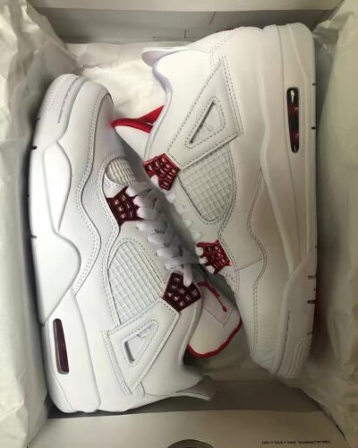 Jordan 4 Retro 'Orange Metallic' photo review